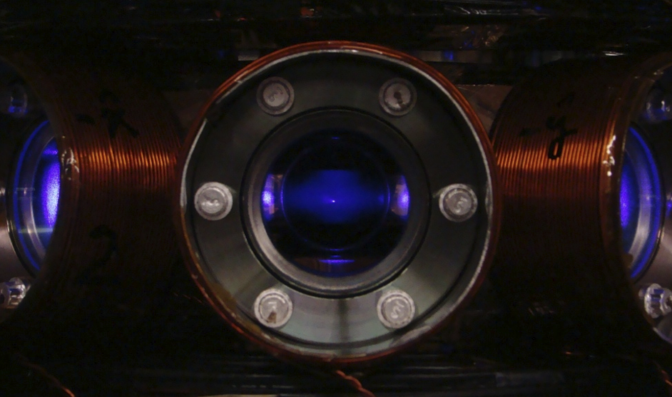 Dy confocal cQED